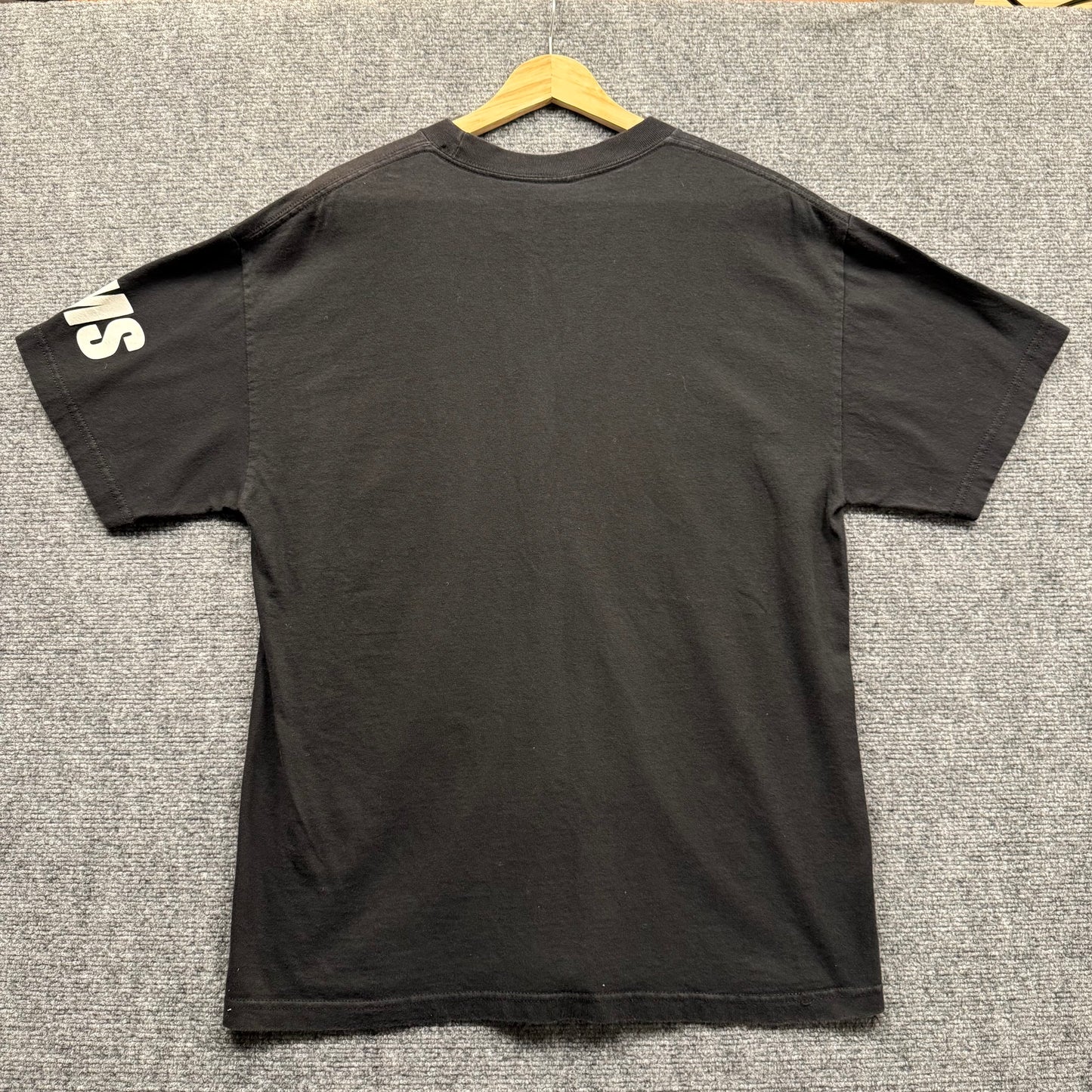 (L) Y2K Famous T-Shirt