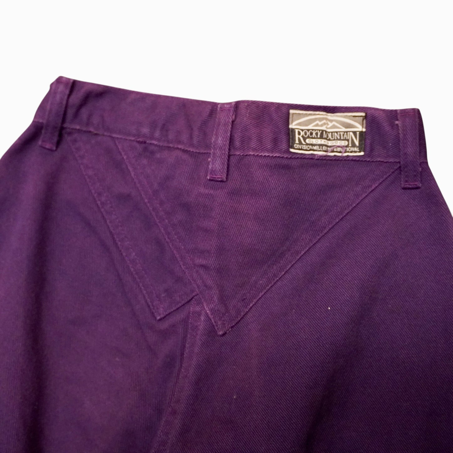 Vintage Rockies Jeans (24x34)