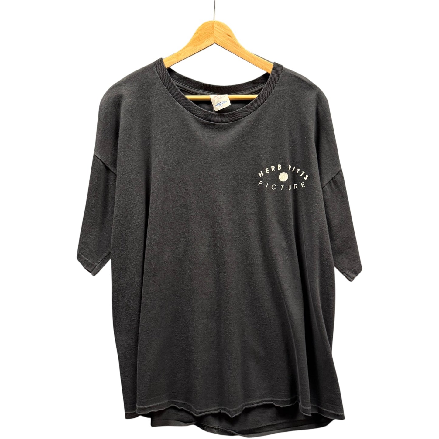 Vintage Art Tee (XL)