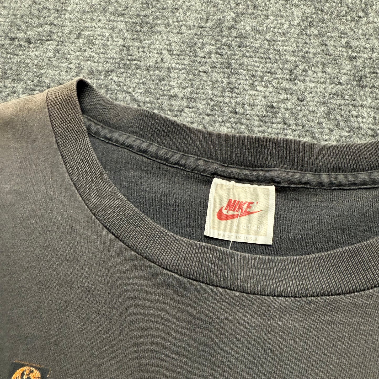 (L) Vintage Nike Jordan Tee