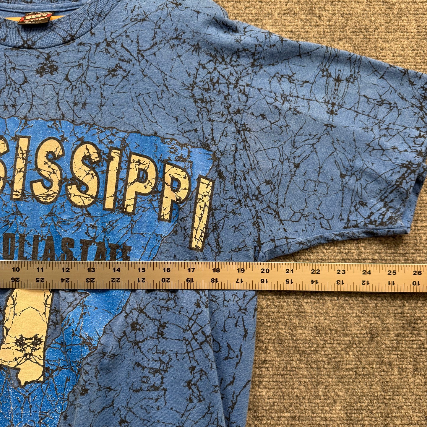 (L) 90s Mississippi Map T-Shirt
