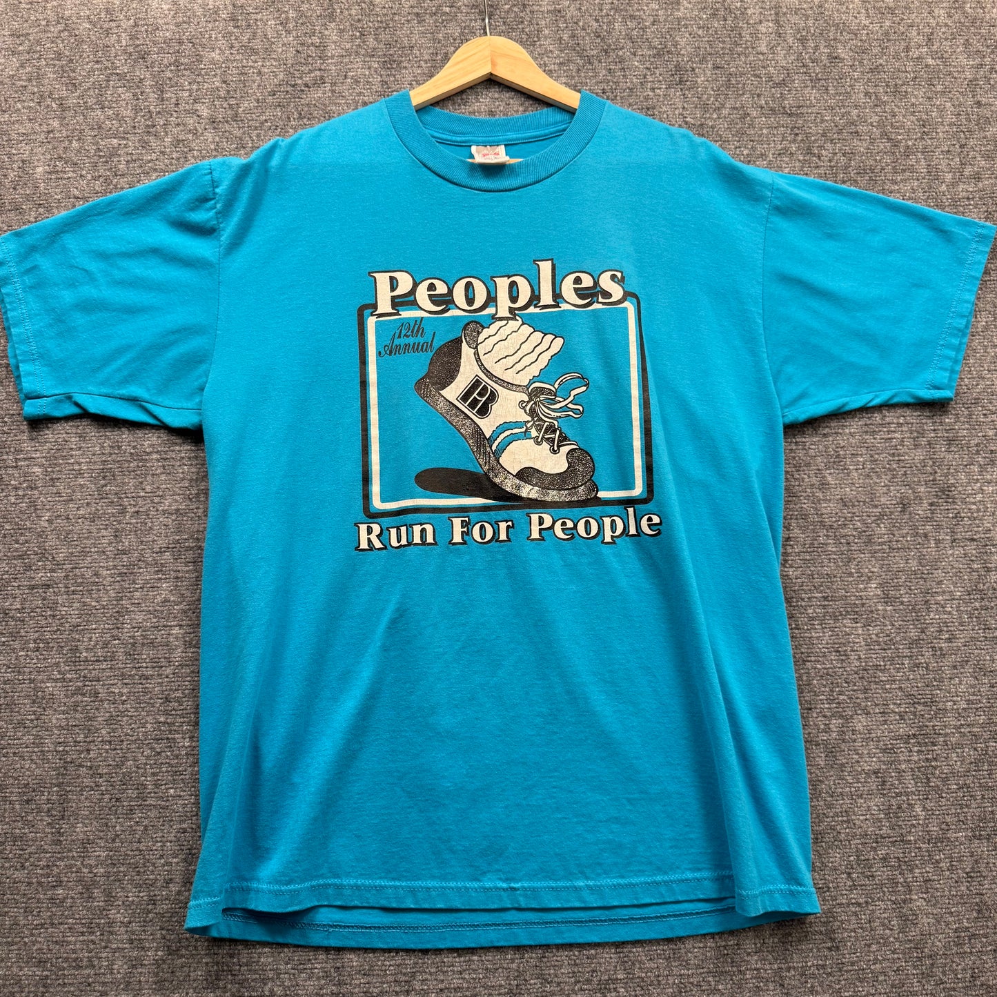 (L/XL) Vintage 90s Running T-Shirt