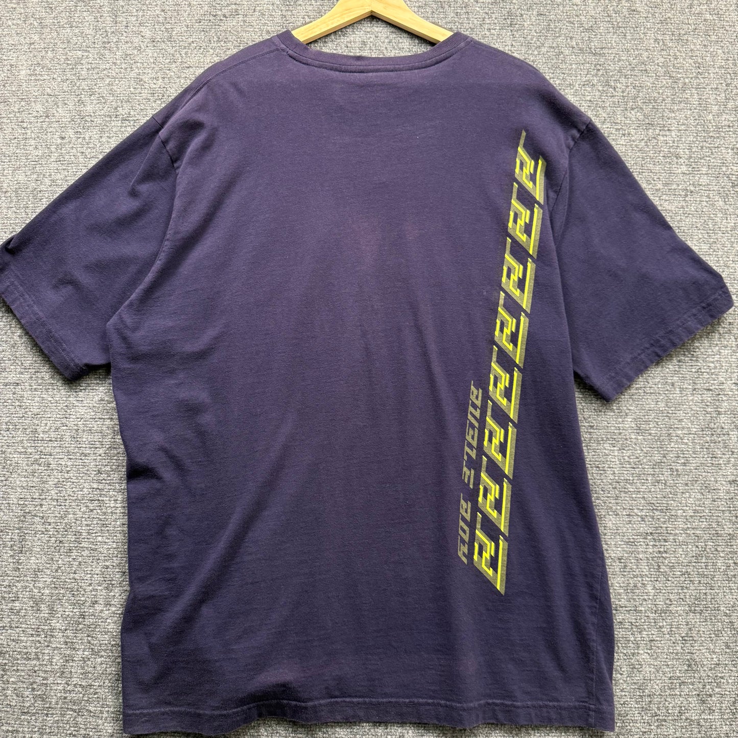 (XL) Y2K Bugle Boy T-Shirt