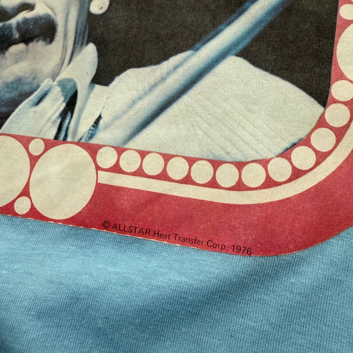 (M) 1976 Carlos Santana Tee