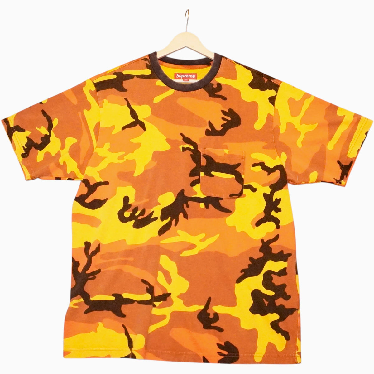 Supreme Camo Tee (L)