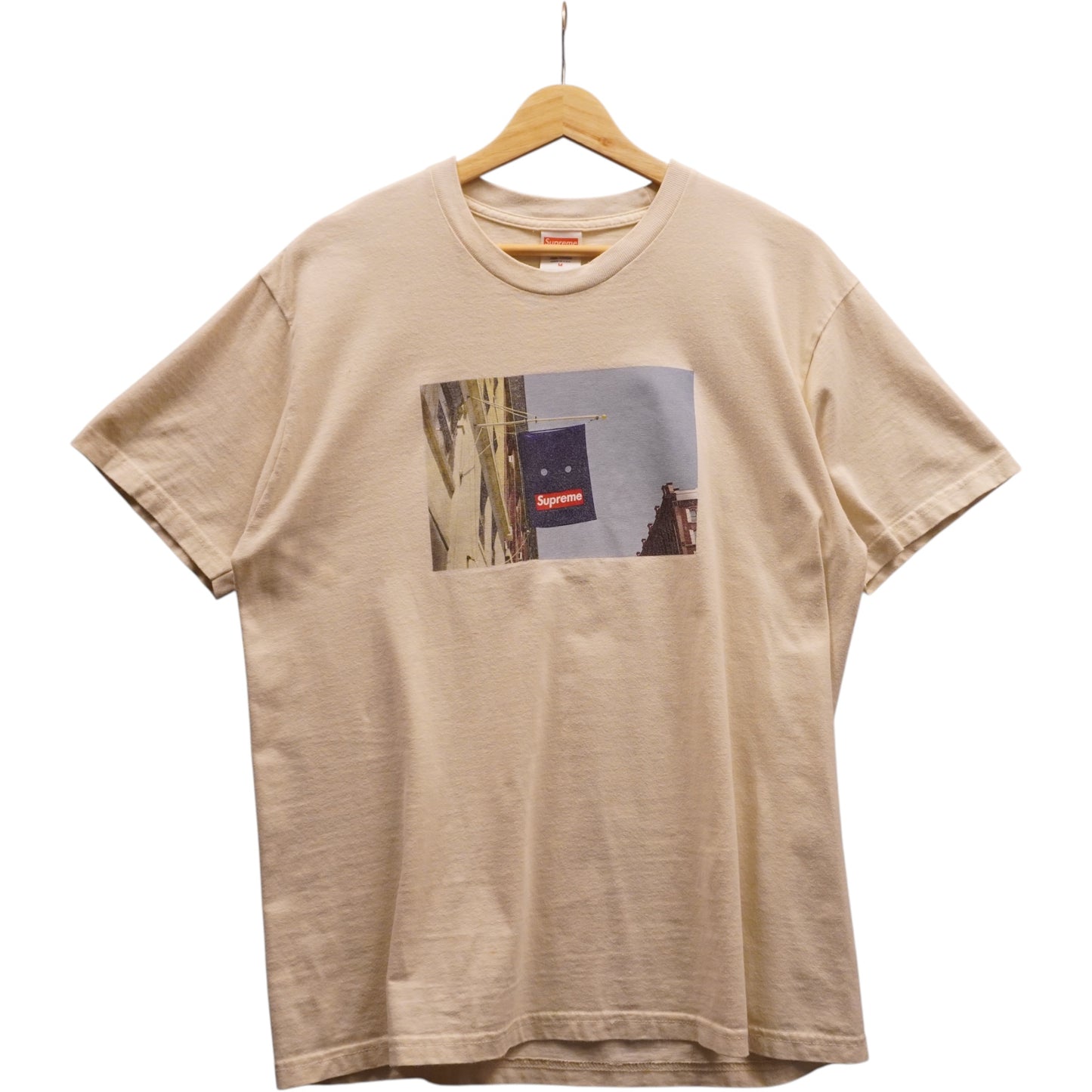 2019 Supreme Banner Tee (M)