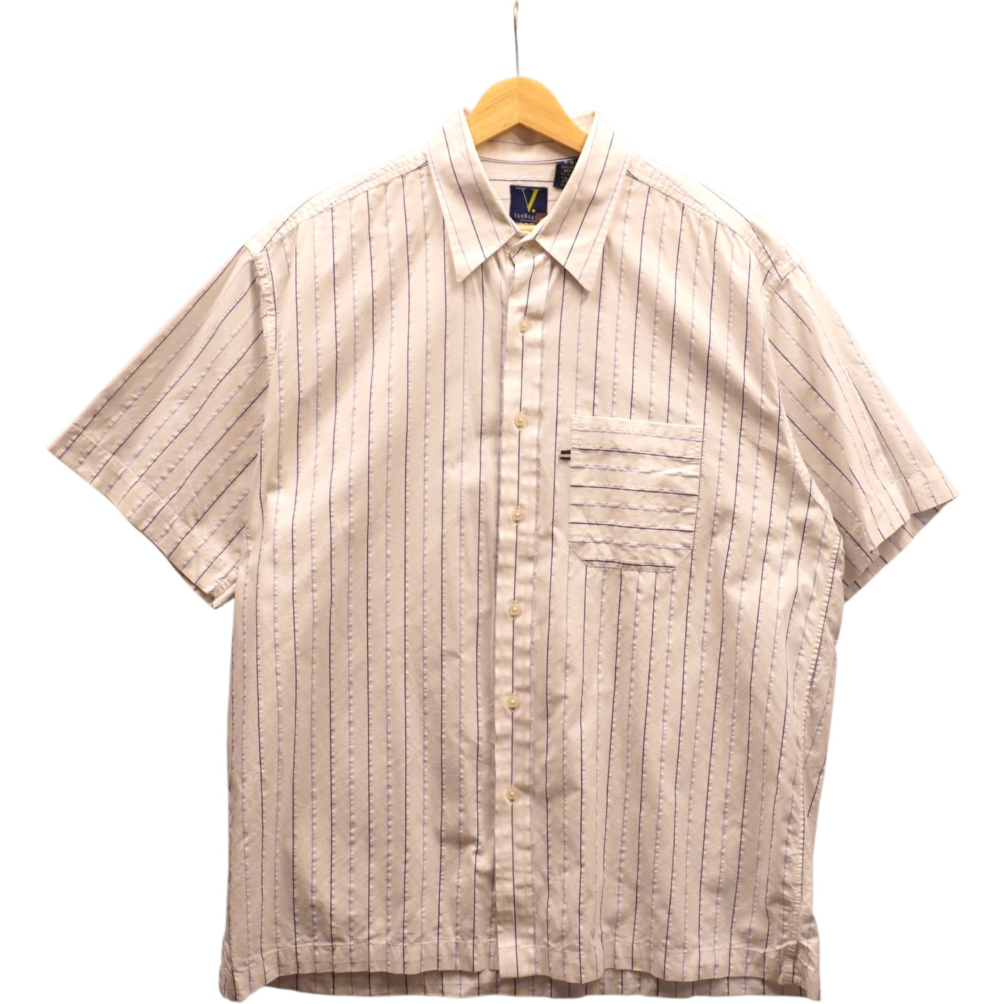 Vintage Van Heusen Button Up (L)