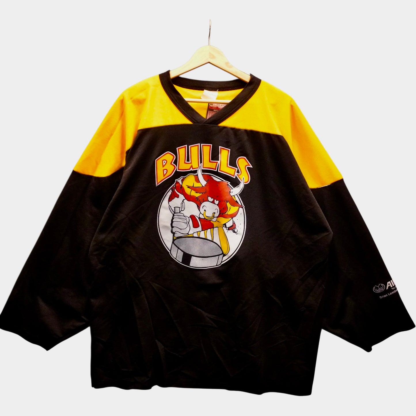 Vintage Bulls Hockey Jersey (XL)