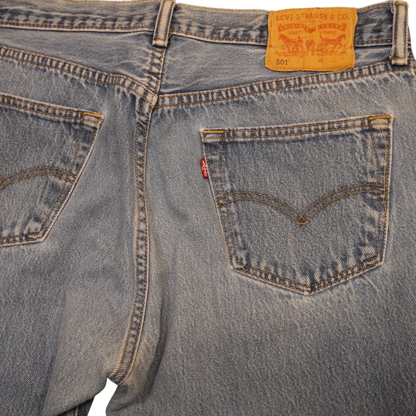 Levis 501s (32x30)