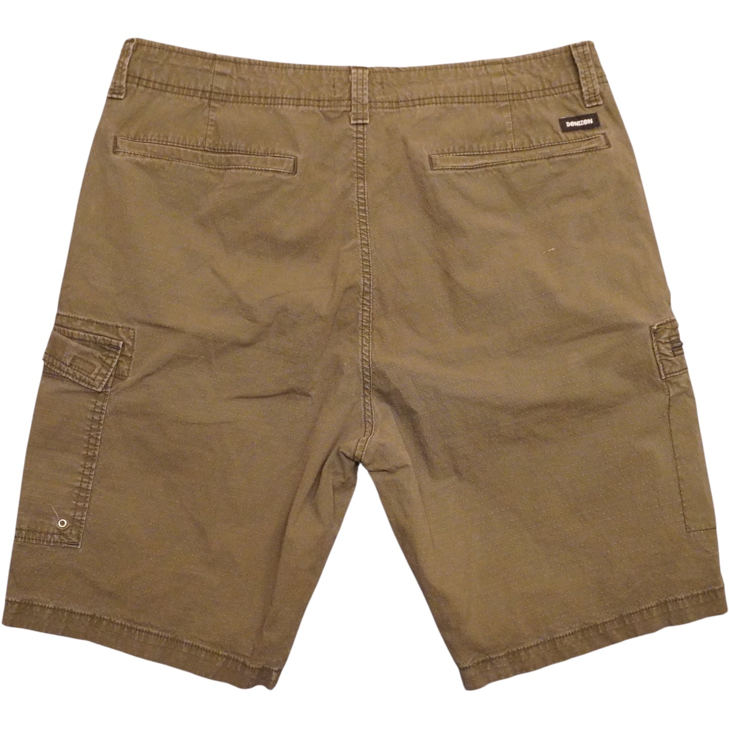 Green Levis Cargo Shorts (36)