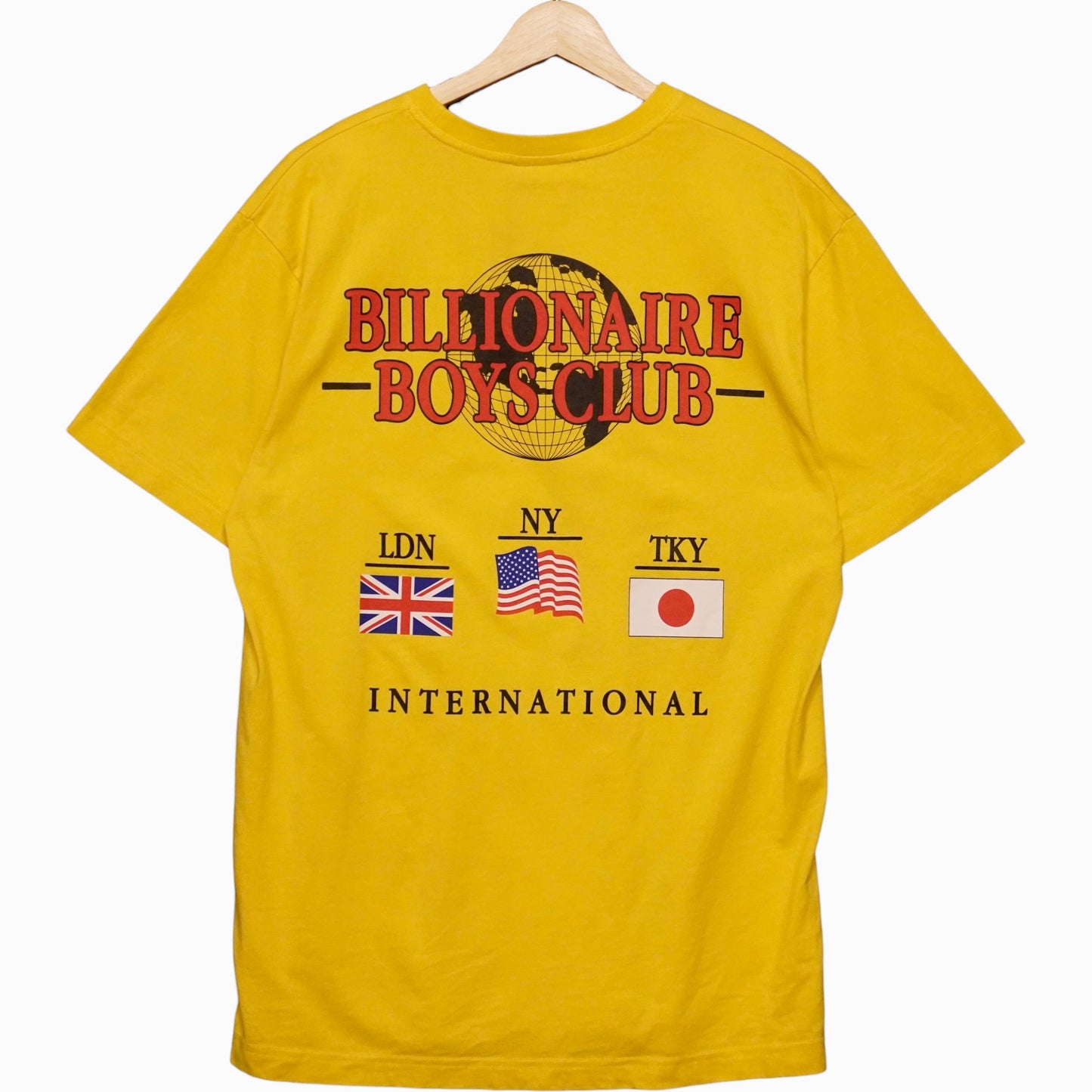 Billionaire Boys International (L)