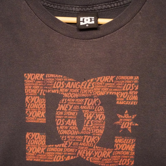 Y2K DC Location Tee (L)