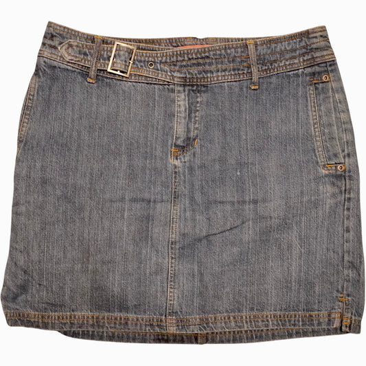 Mossimo Denim Skirt (W32 L16)