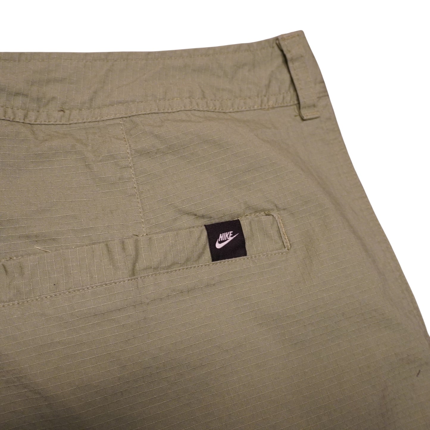Green Nike Shorts (W40)