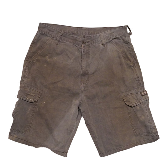 Distressed Wrangler Shorts (W33)