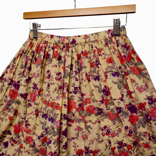 Vintage Floral Long Skirt (S)