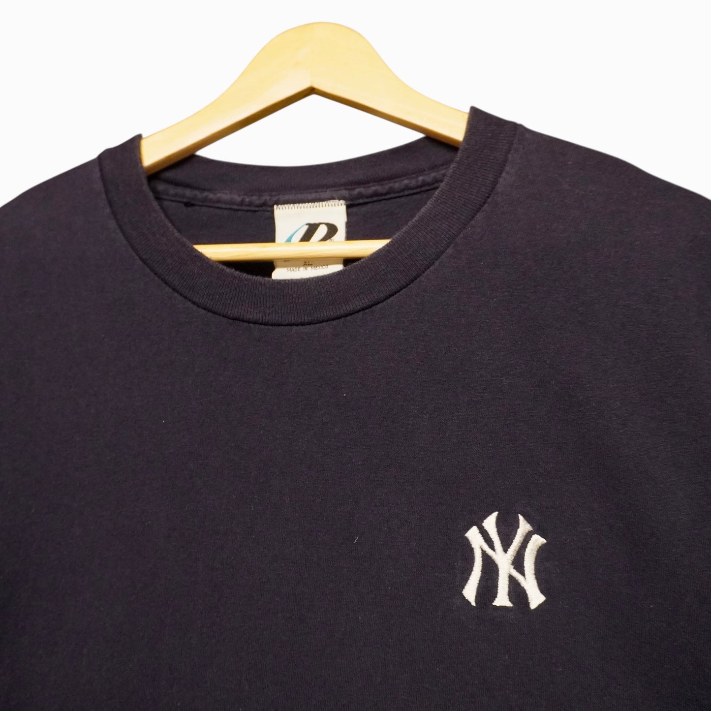 Vintage Yankees Tee (XL)