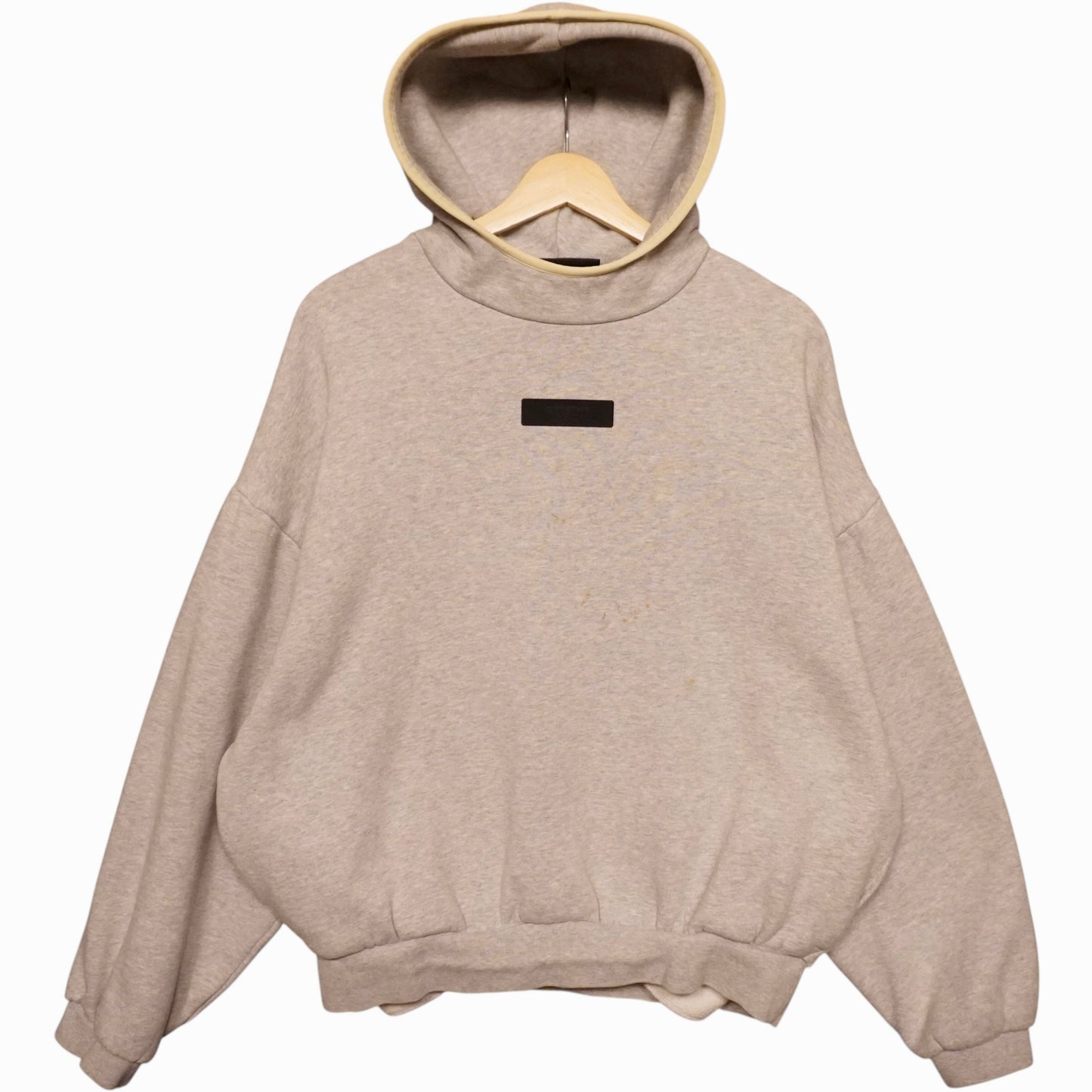 Essentials Hoodie (L)