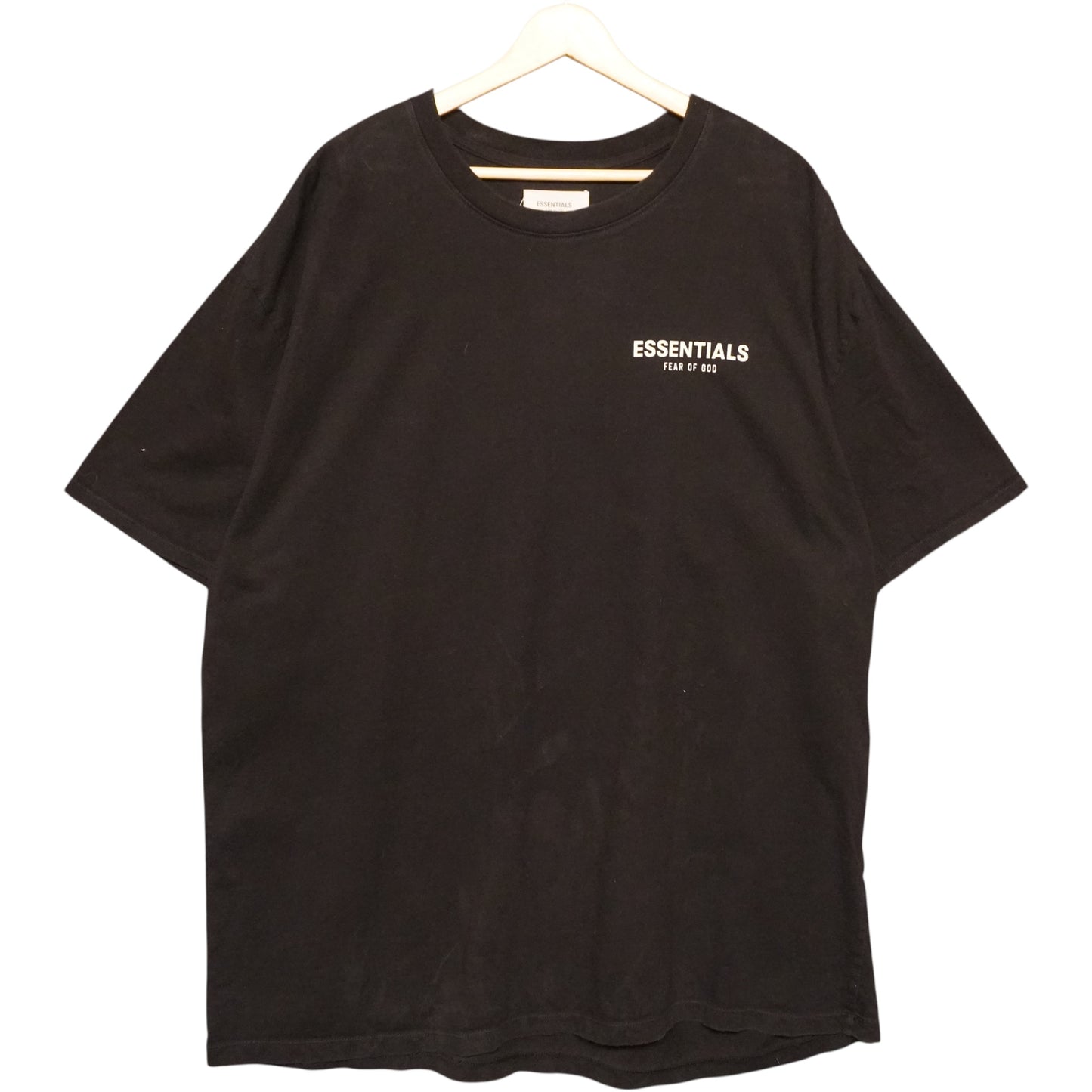 Essentials Tee (L)