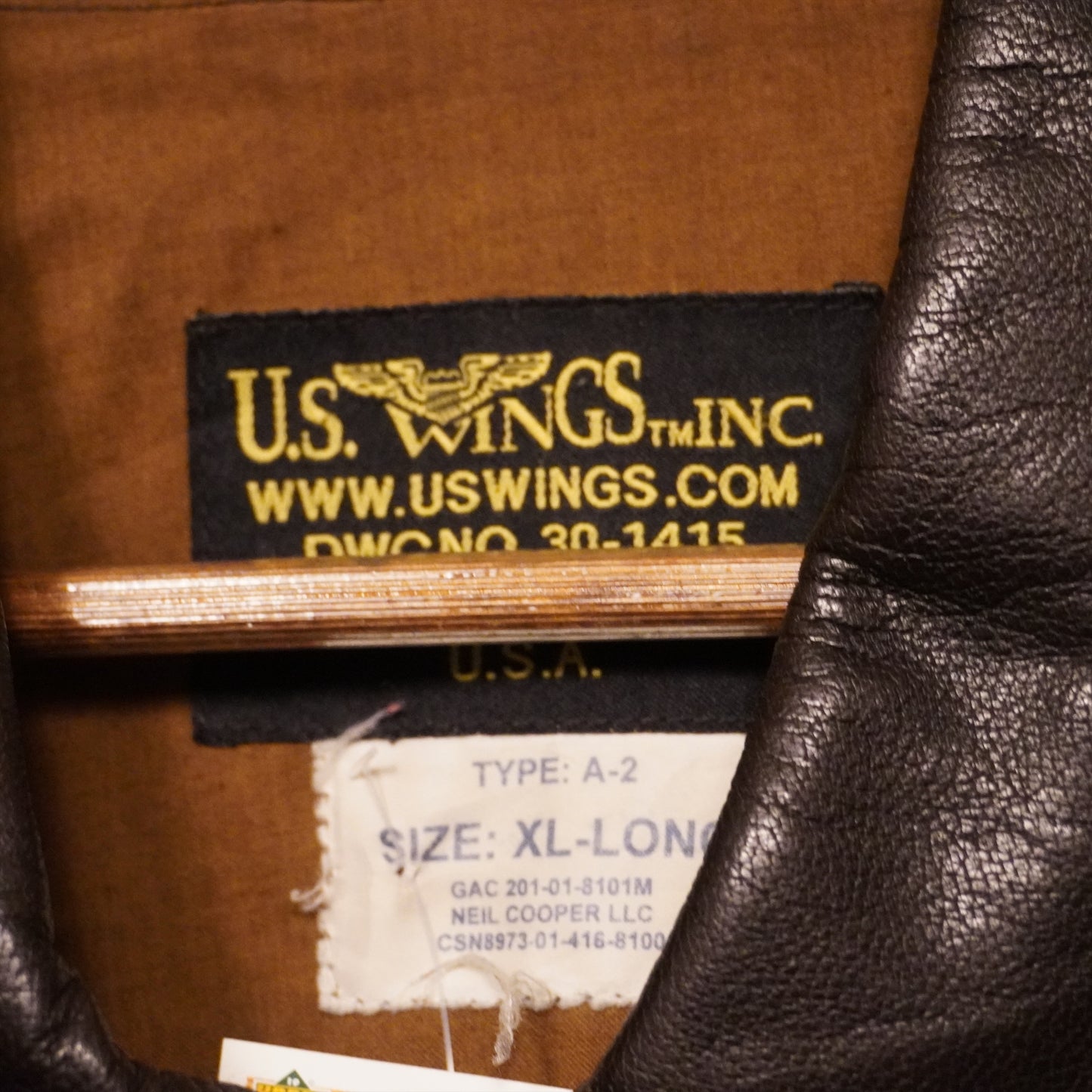 VTG U.S. Wings Leather Bomber Jacket (XL)