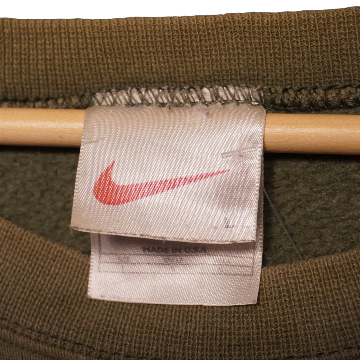 Distressed 90s Forest Green Nike Crewneck (L)