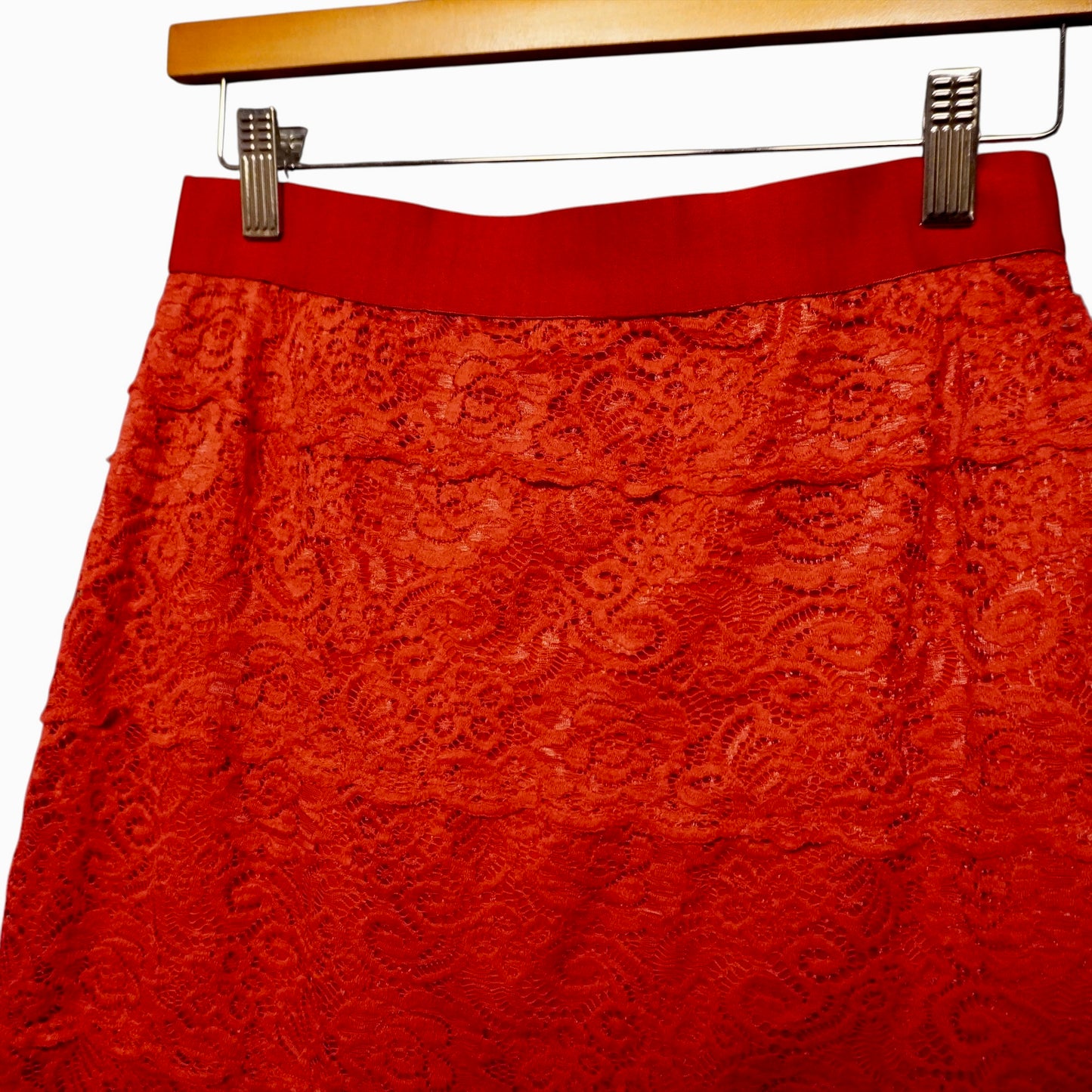 O Yes Mid Length Skirt (XL)