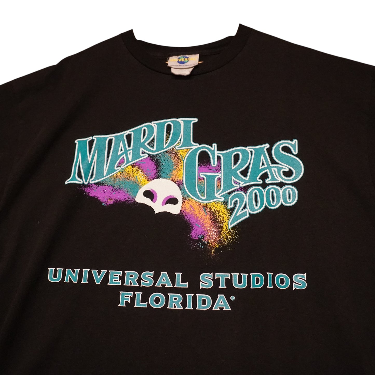 2000 Universal. Mardi Gras Tee (XL)