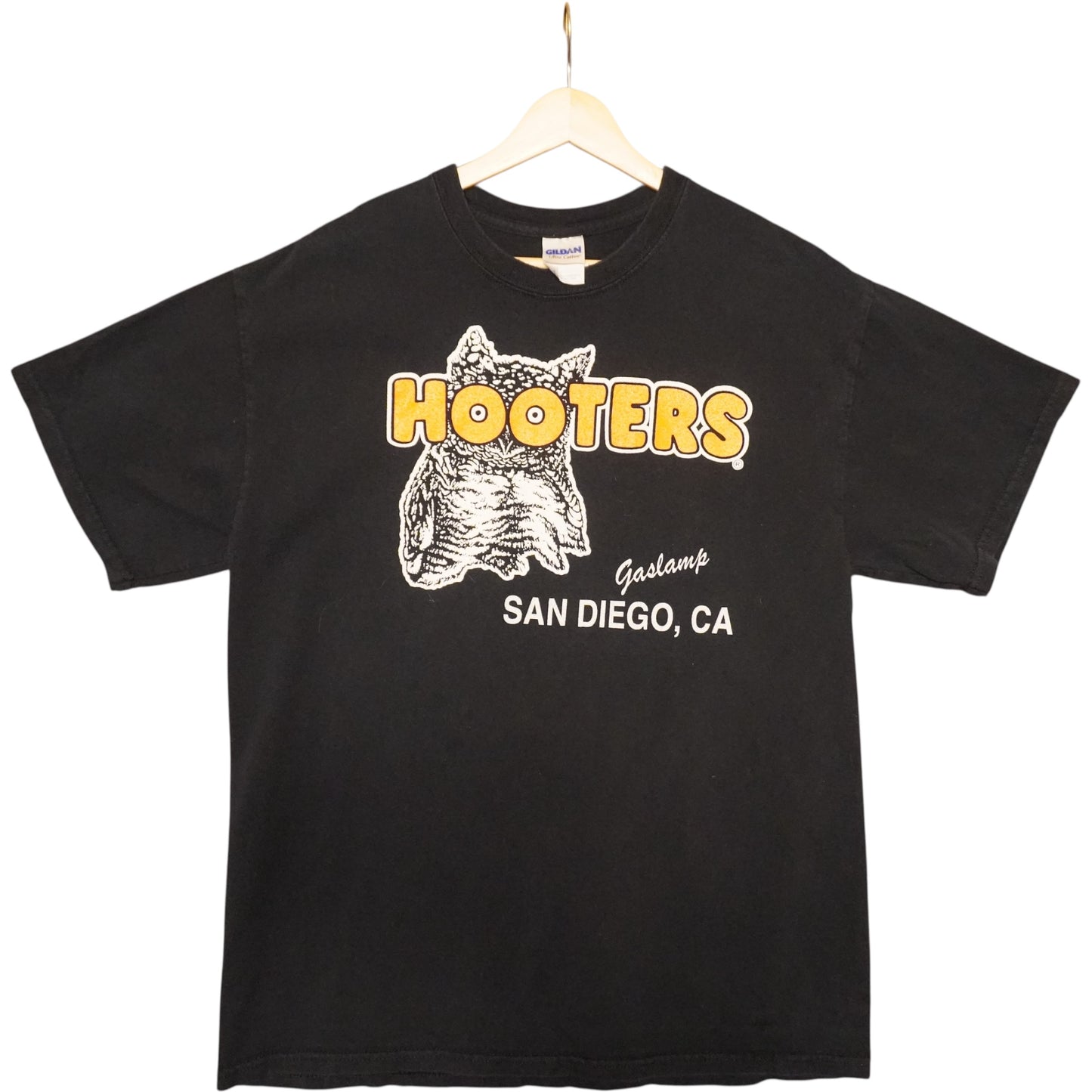 Hooters San Diego (XL)