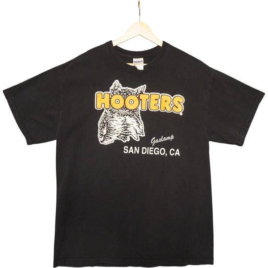 Hooters San Diego (XL)