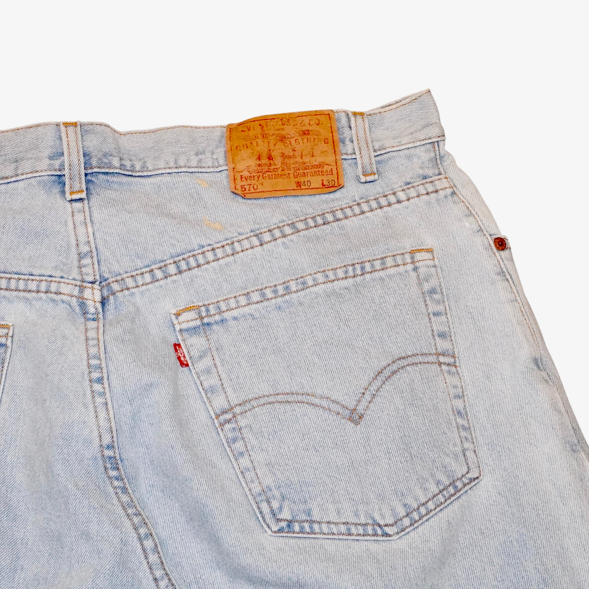 Levis 570 Lightwash Jeans 40x30