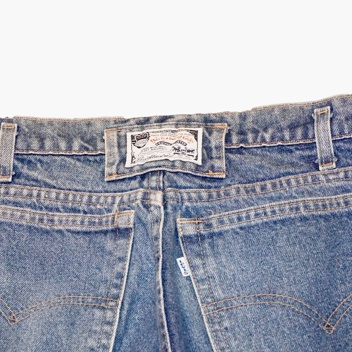 VTG Levis 2 Horse Jeans 33x32