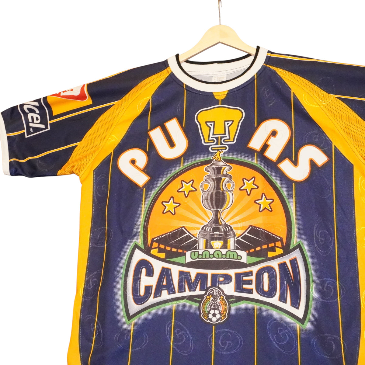 VTG Pumas Campeon Soccer Jersey (L)