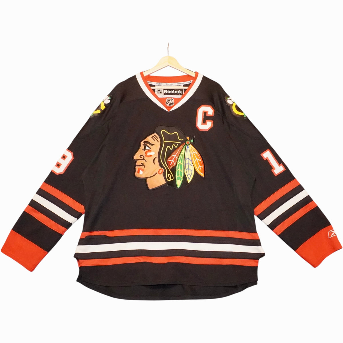 VTG Blackhawks Toews Hockey Jersey (XXL)