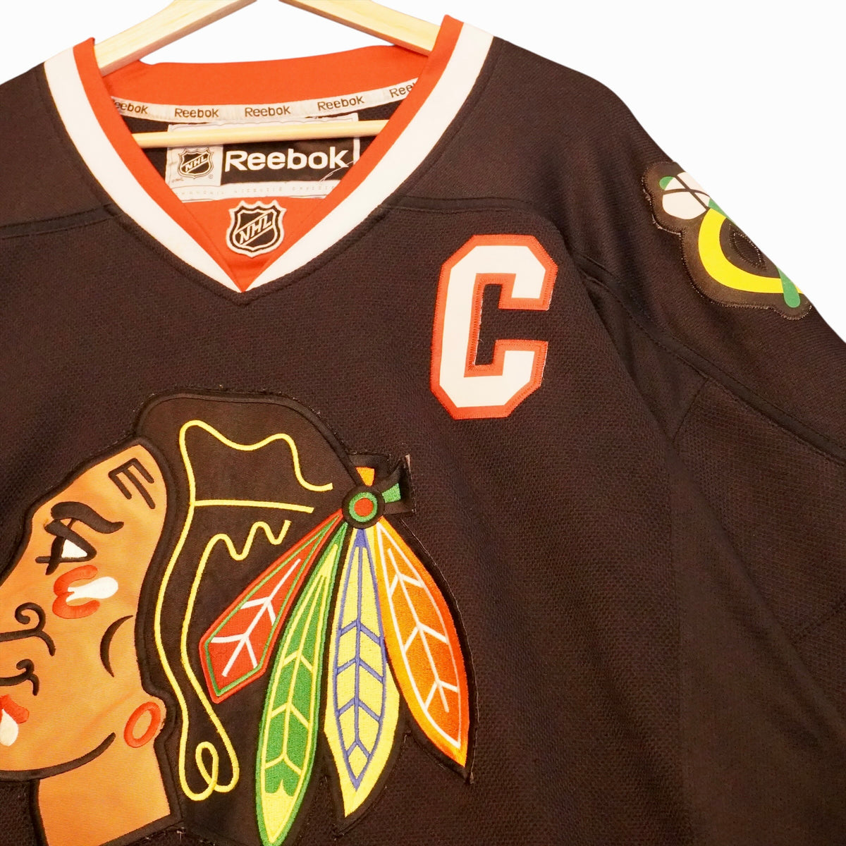 VTG Blackhawks Toews Hockey Jersey (XXL)