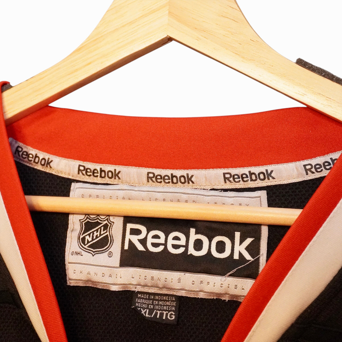 VTG Blackhawks Toews Hockey Jersey (XXL)