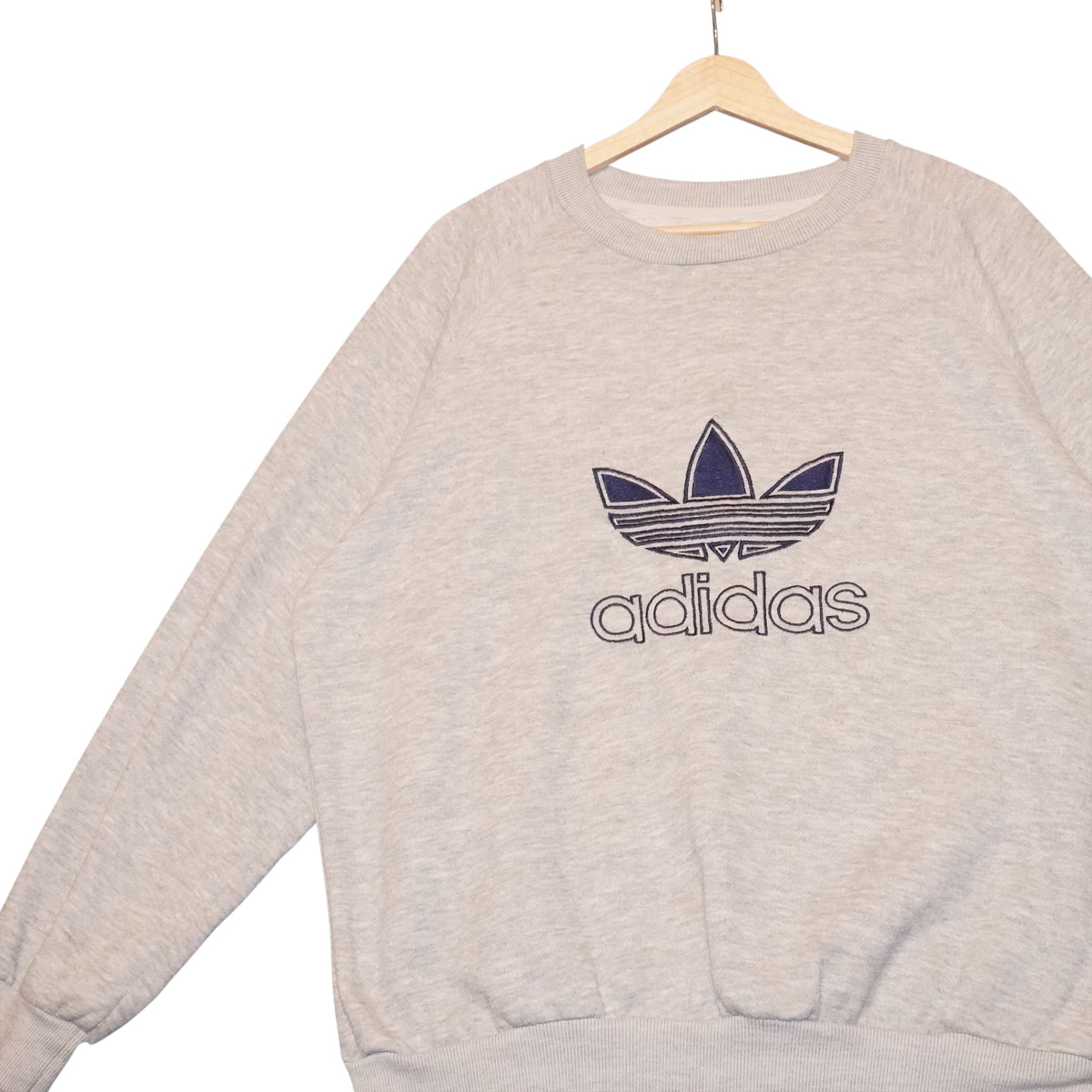 VTG Adidas Sweater (L)