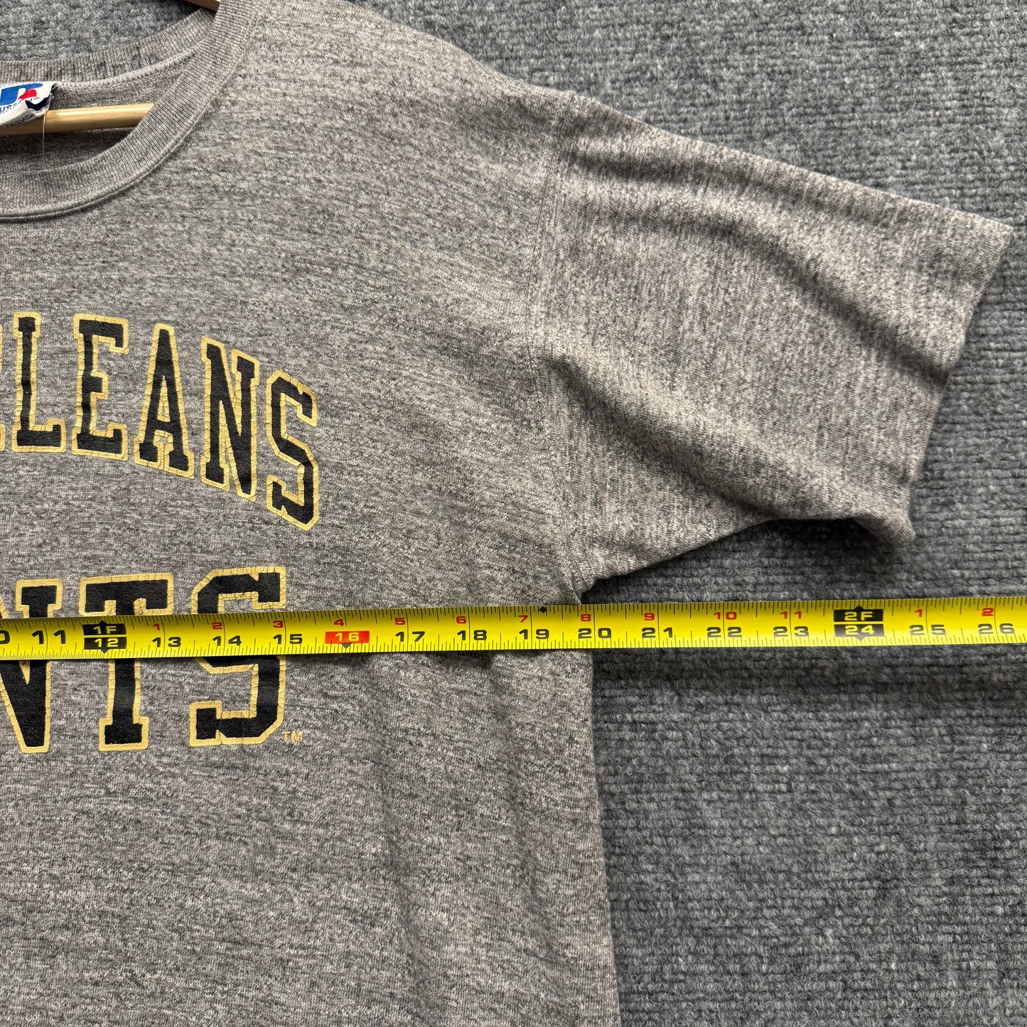 (L) Vintage Saints T-Shirt