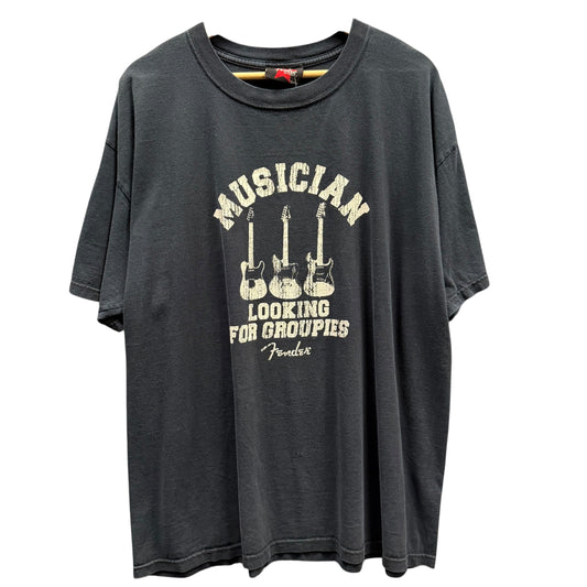 Vintage Fender Tee (XL)