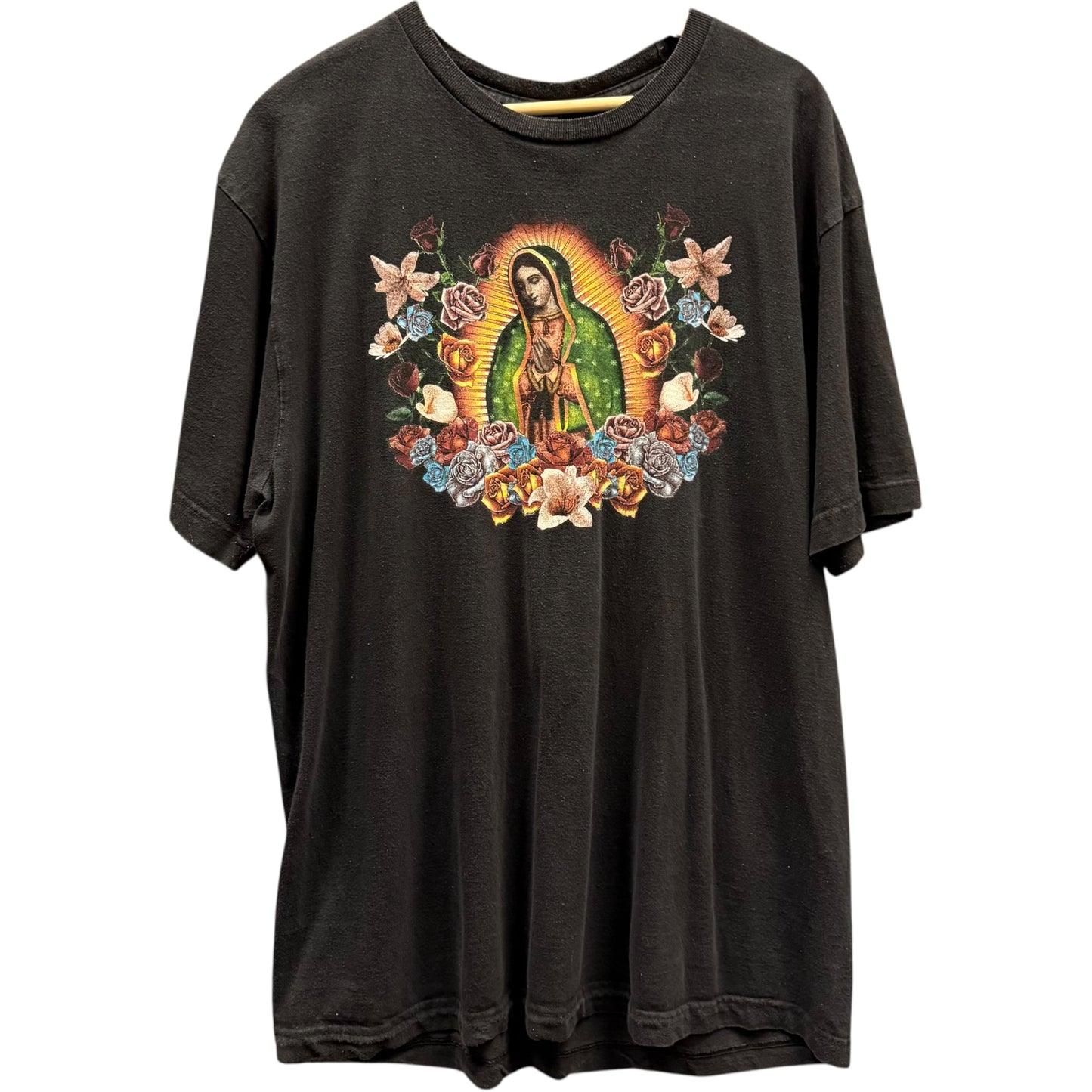 Vintage mother Mary Tee (L/XL)