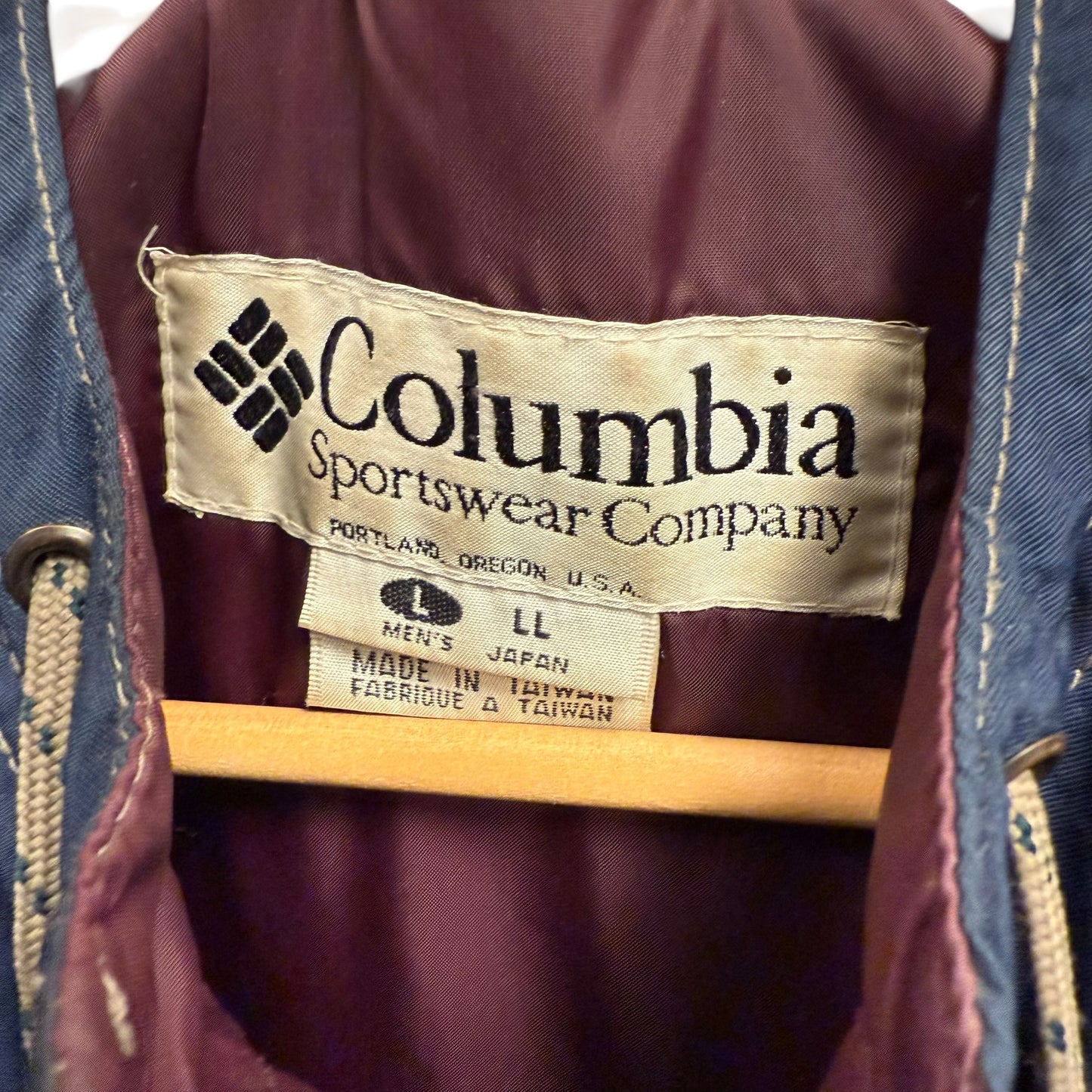Vintage Columbia Jacket (L/XL)