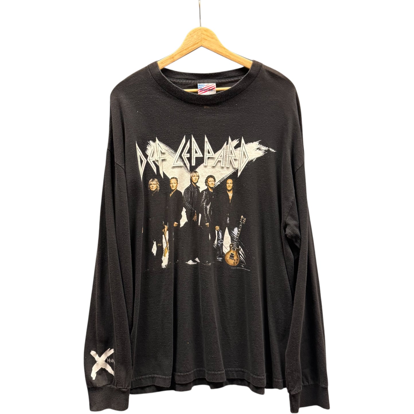 2002 Def Leopard Long-Sleeve (XL)